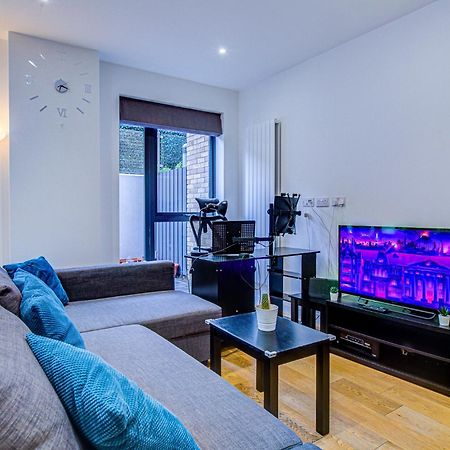 Statera Apartments - City Terraces Лондон Екстер'єр фото